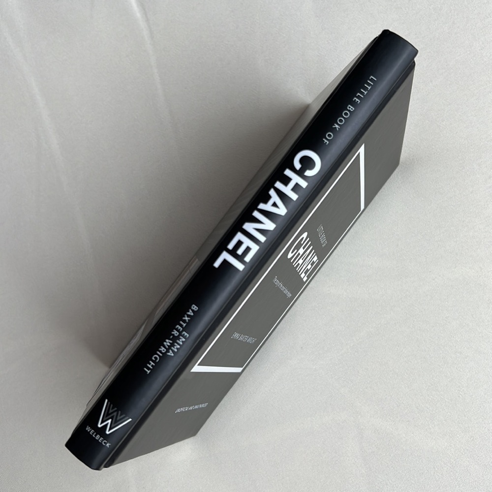 Little Book Of Chanel - Picture 5 of 8